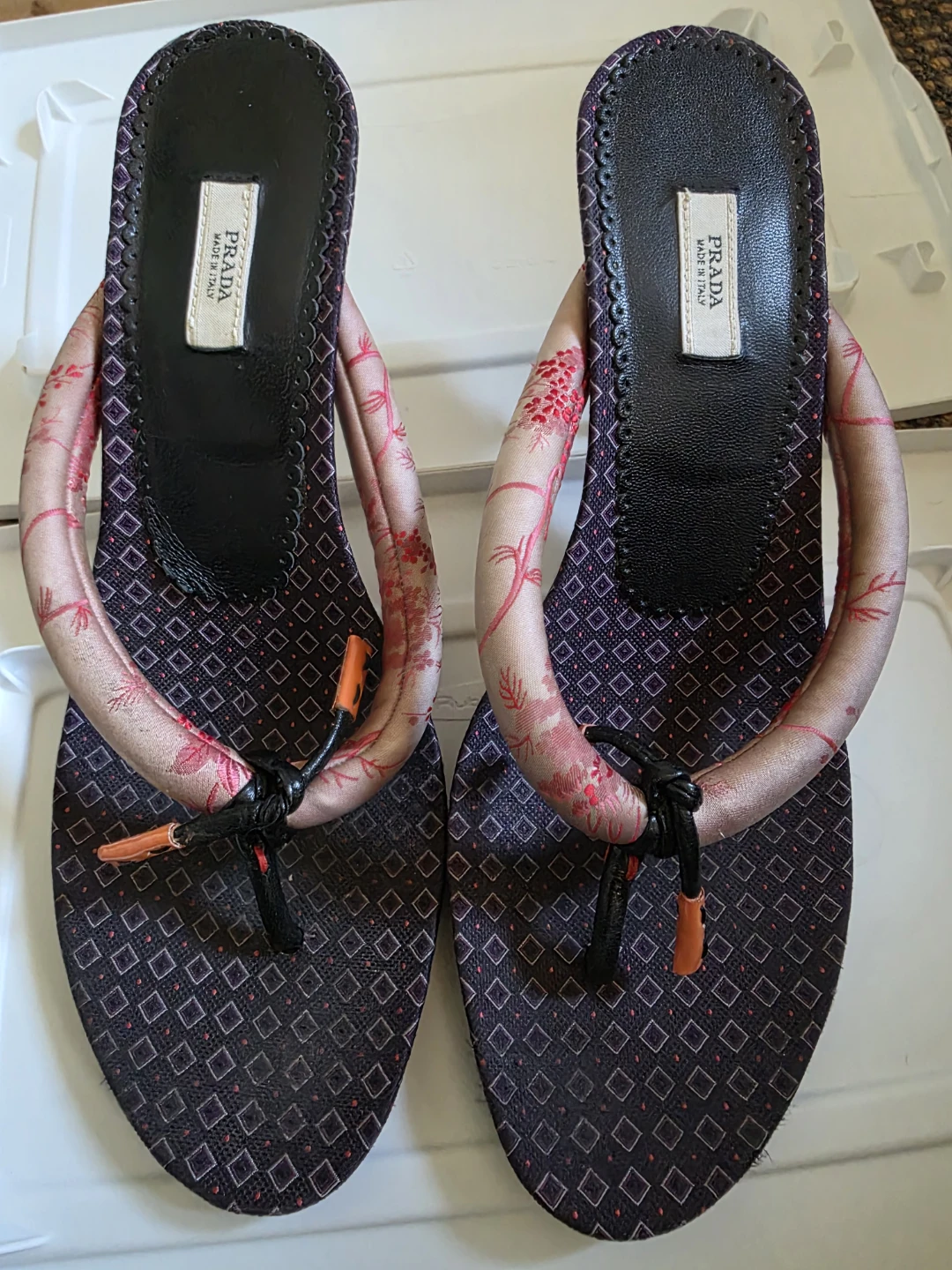 Vintage rare Prada Women's Thong Sandals "Blossom" Satin size 38 - photo 4