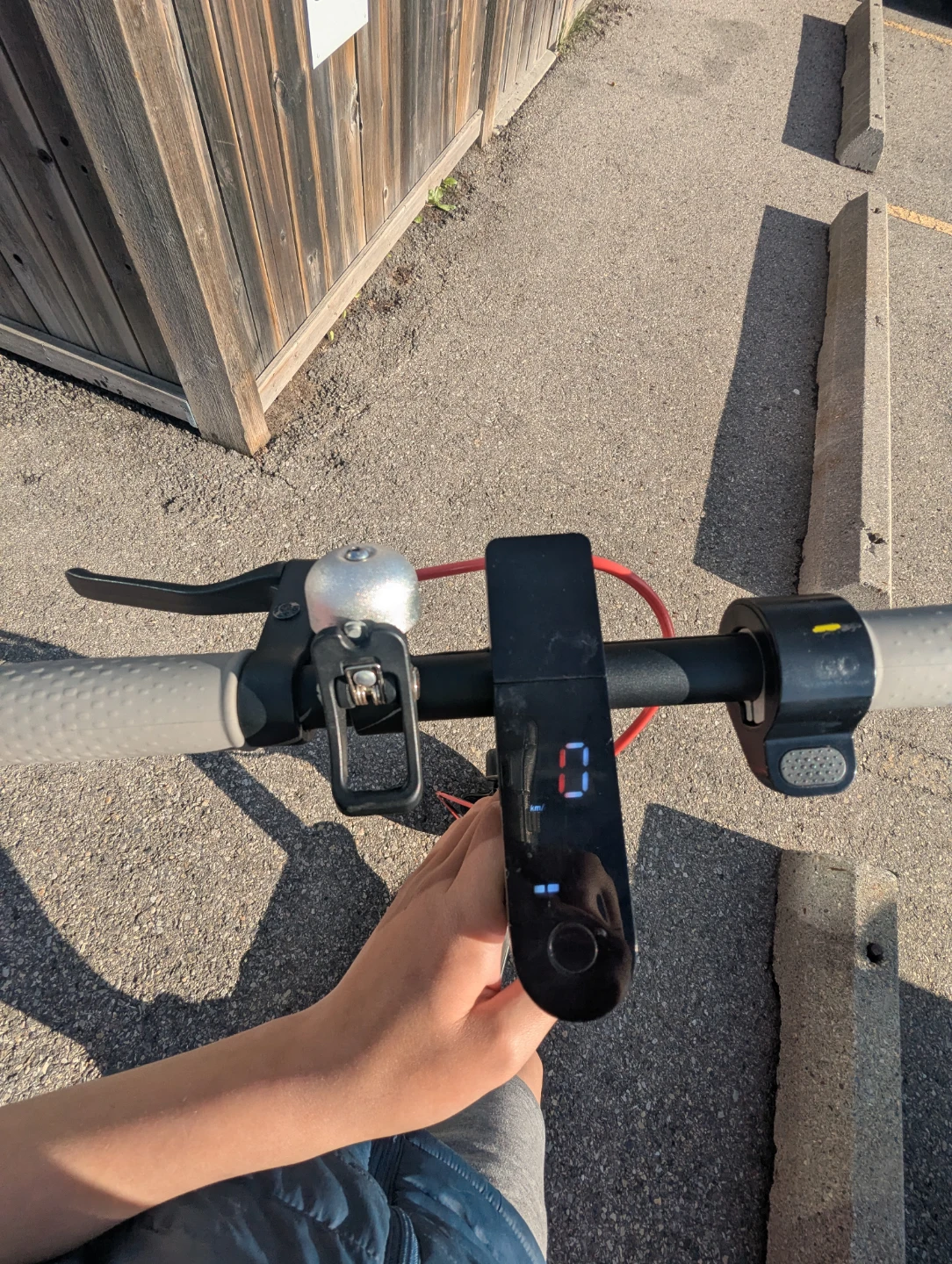 Htt4 electric scooter - photo 4