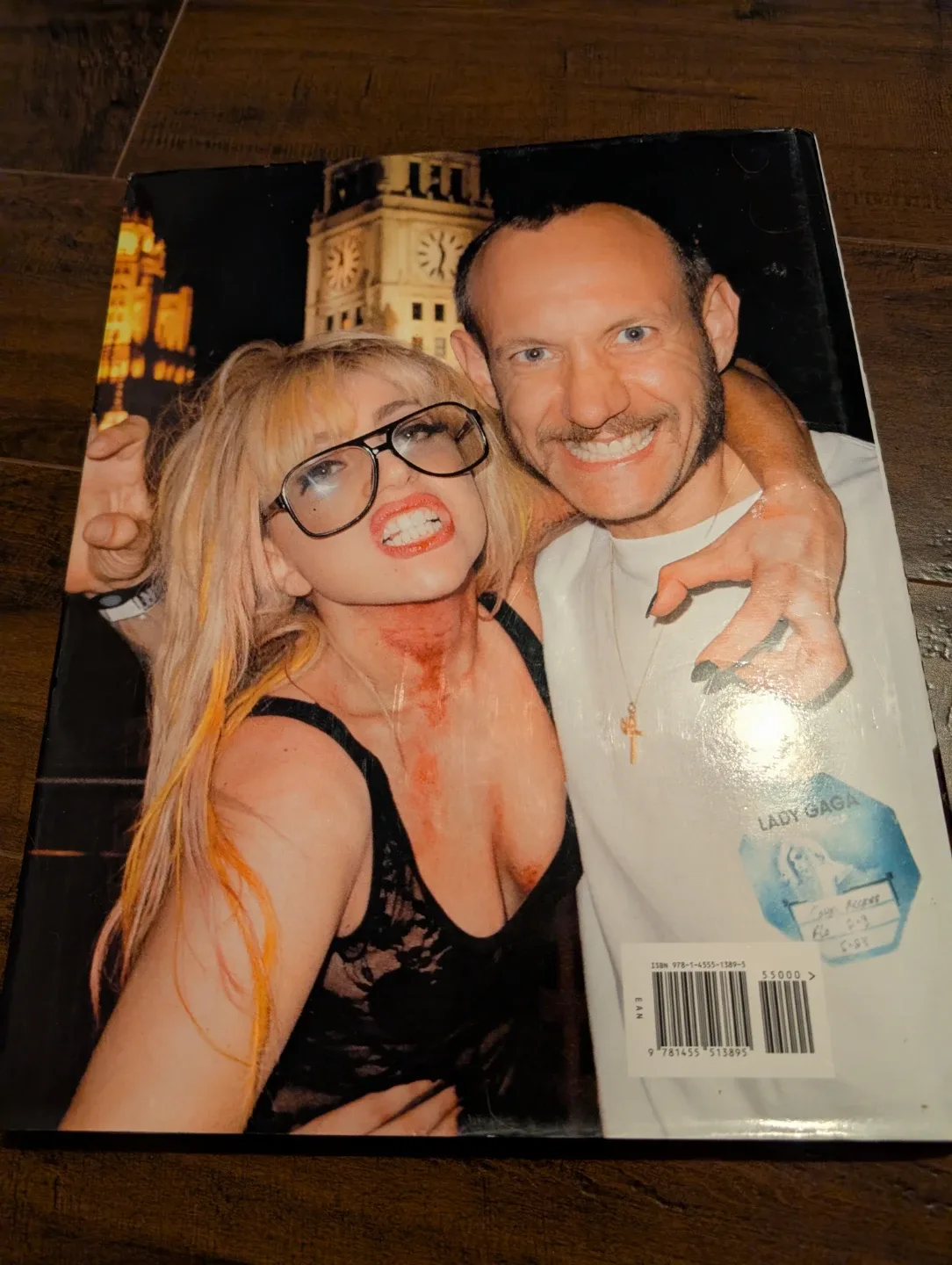 Lady Gaga "Chromatica" Book - photo 2