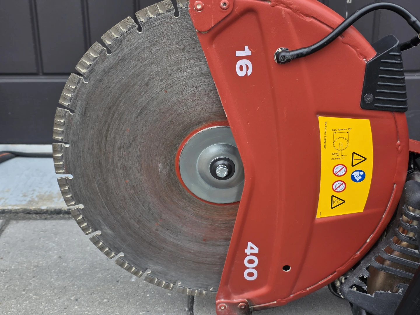 HILTI DSH 900 X Concrete Saw w/ Diamond Blade like new - photo 2