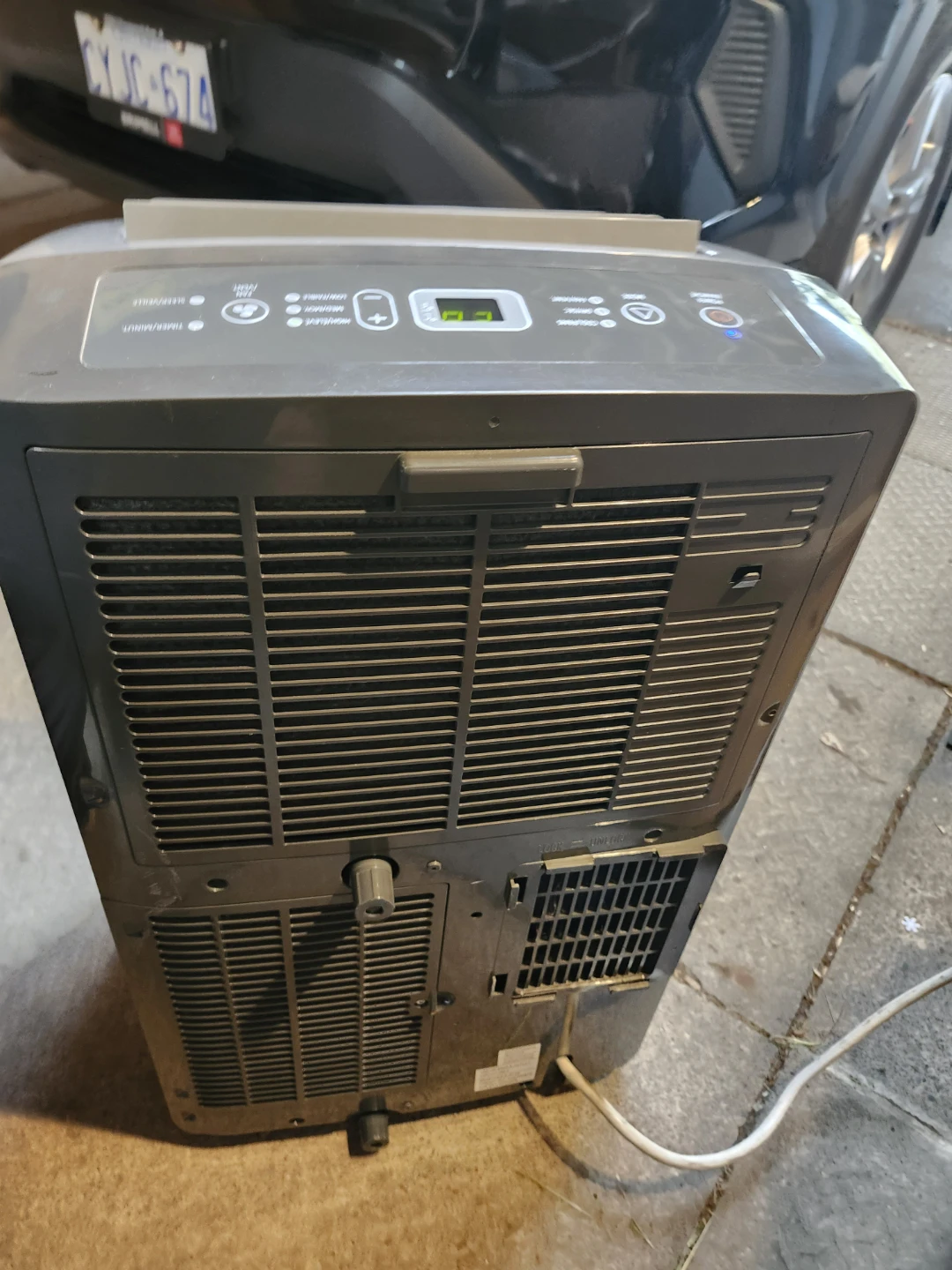 9000 BTU Portable Air Conditioner - photo 4