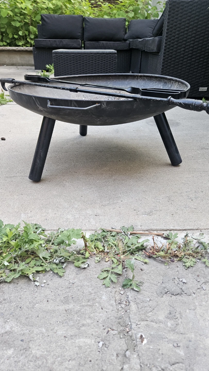 Metal Fire Pit Bowl with Tools