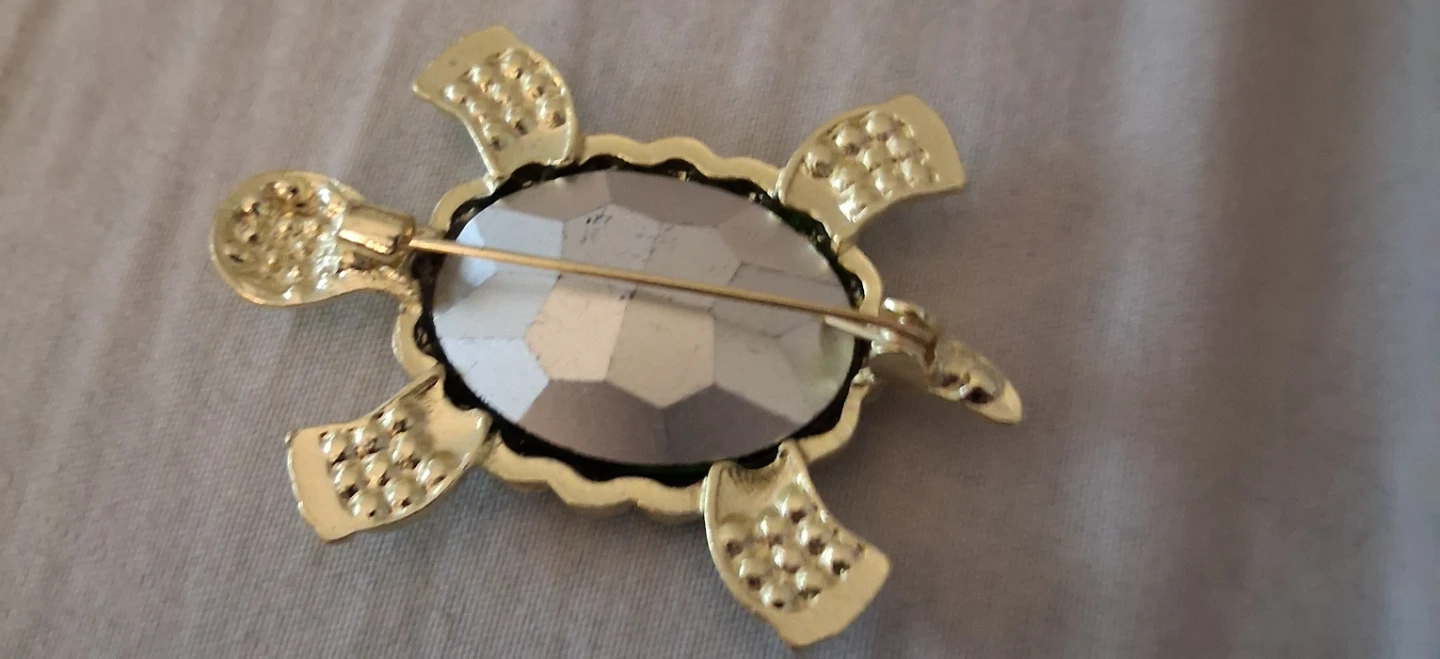 Gold Turtle Brooch with Green Jewels - photo 4