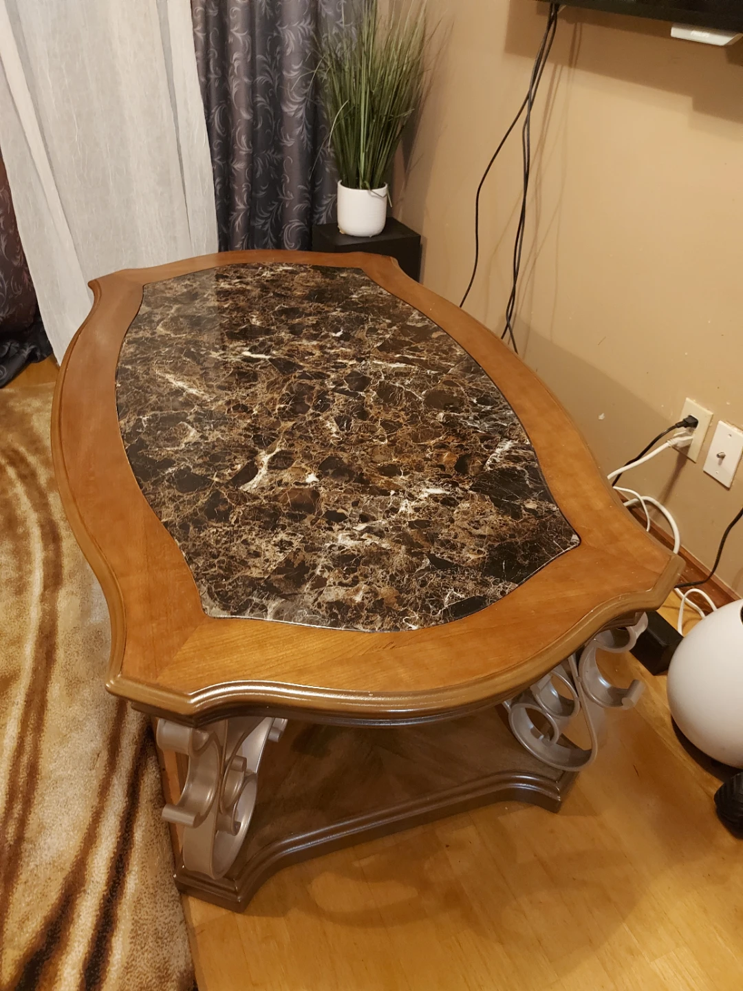 Ornate Coffee Table with Faux Marble Top - photo 3