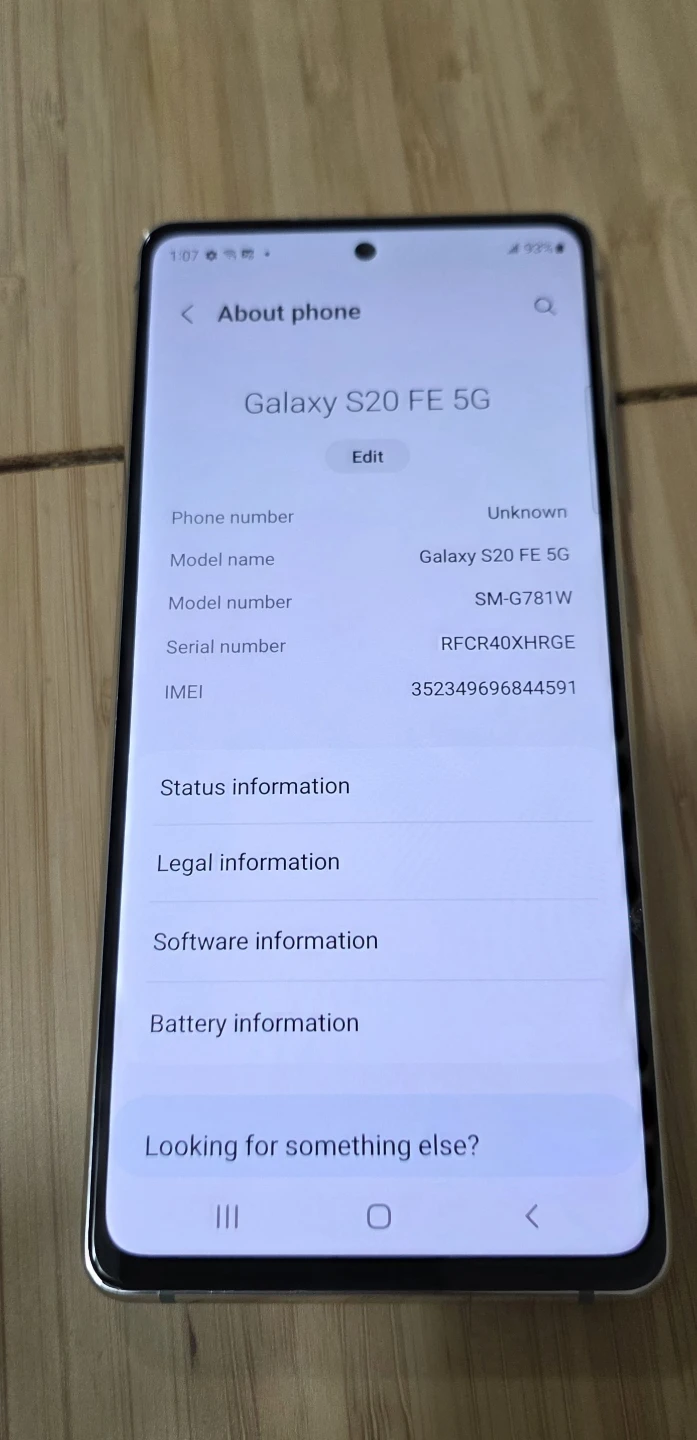 Samsung Galaxy S20 FE 5G - photo 2