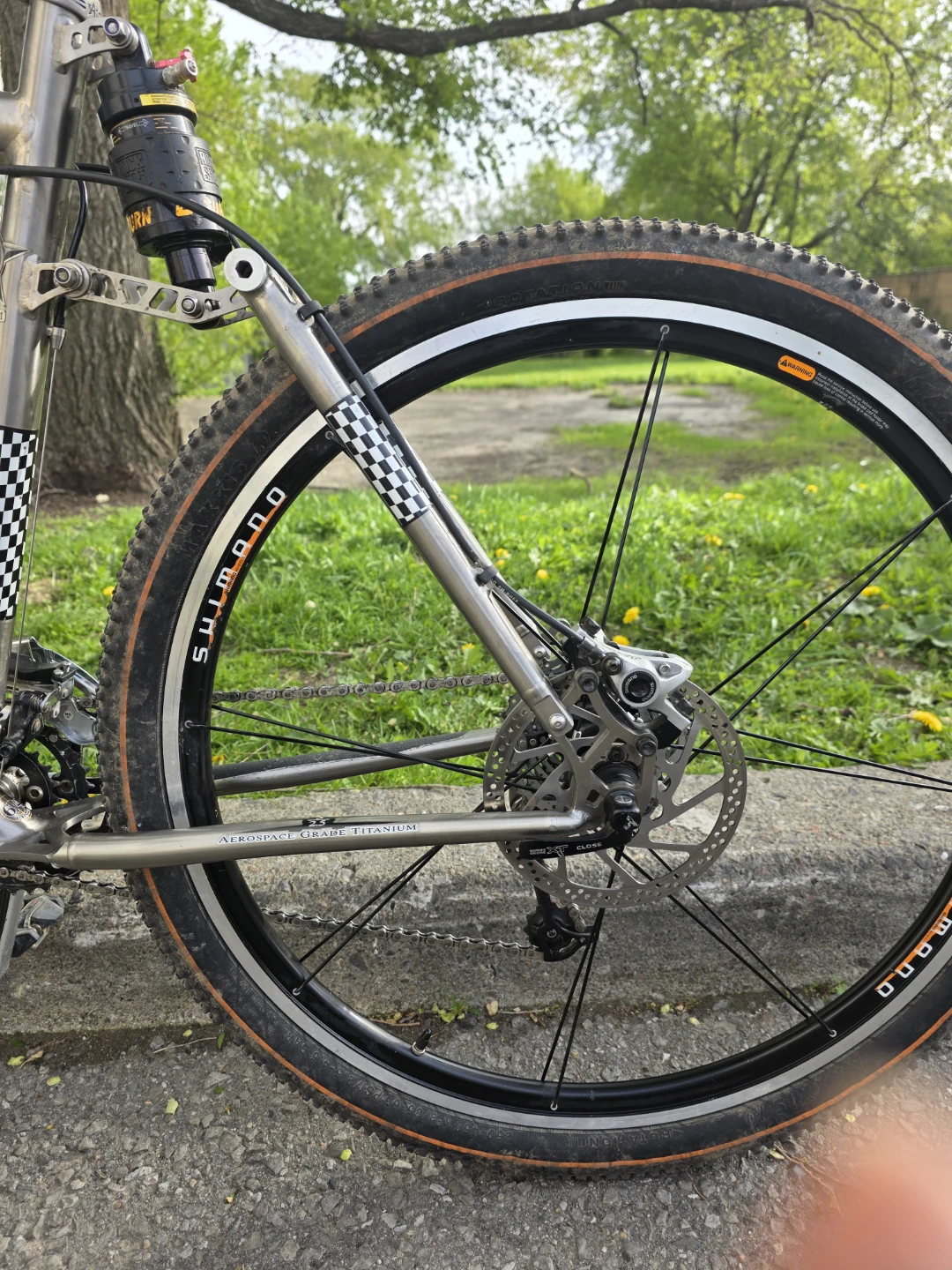 Airborne Paka-Wallup titanium 26er - photo 3