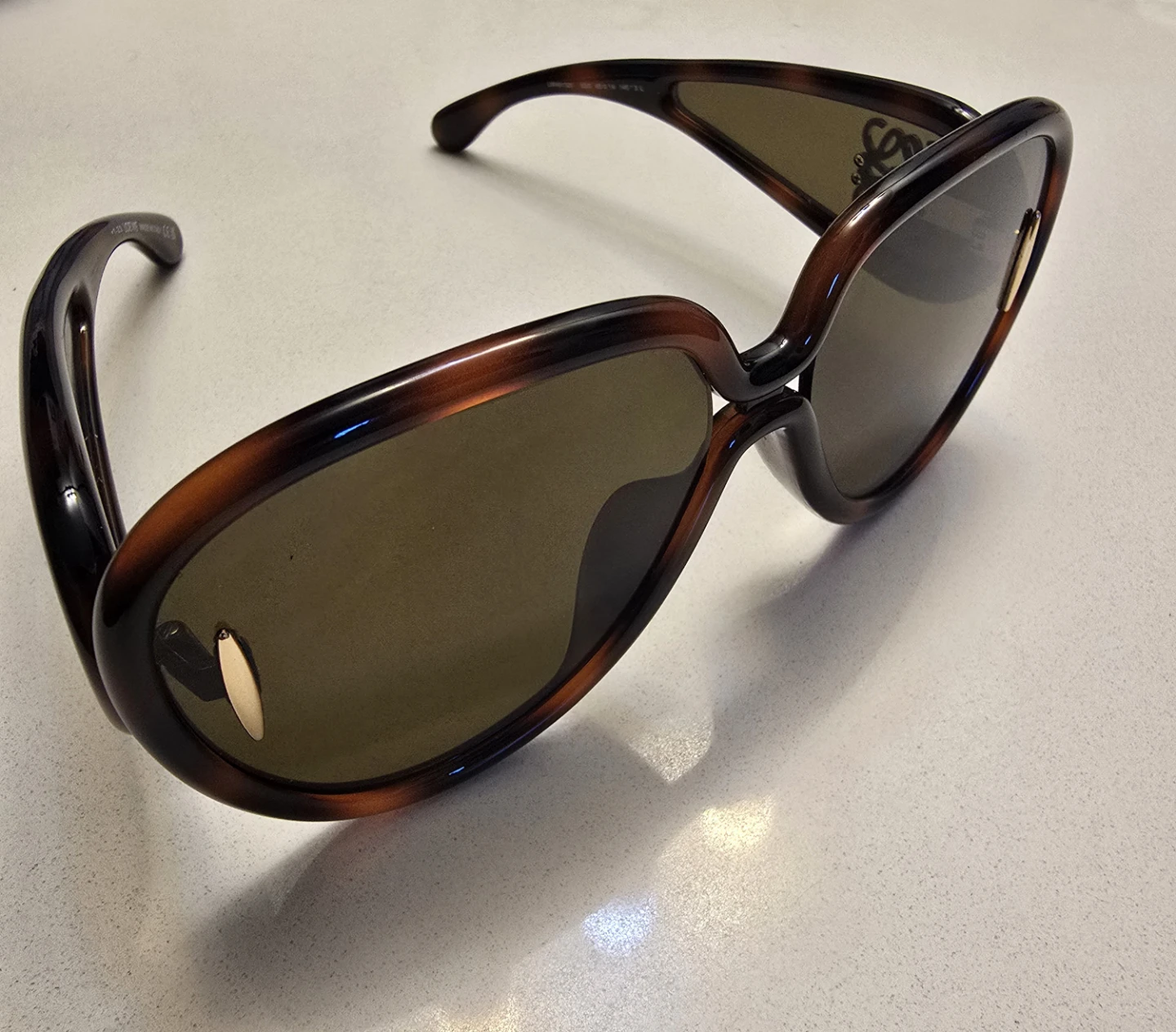LOEWE Tortoise Shell Sunglasses - photo 3
