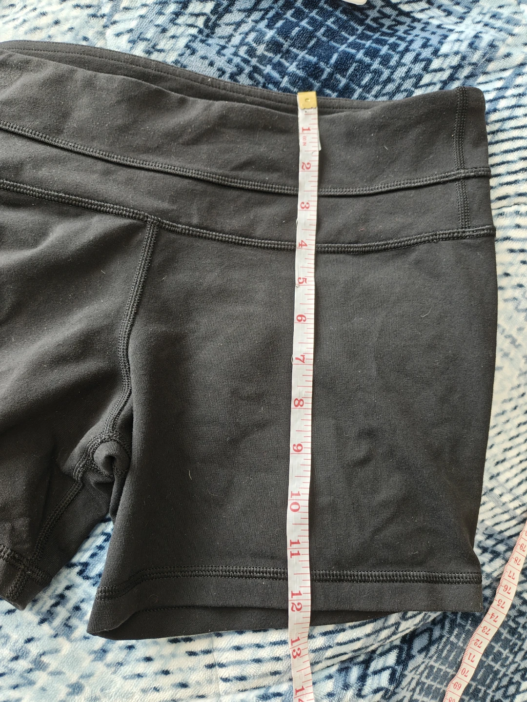 Lululemon Black Athletic Shorts - photo 3