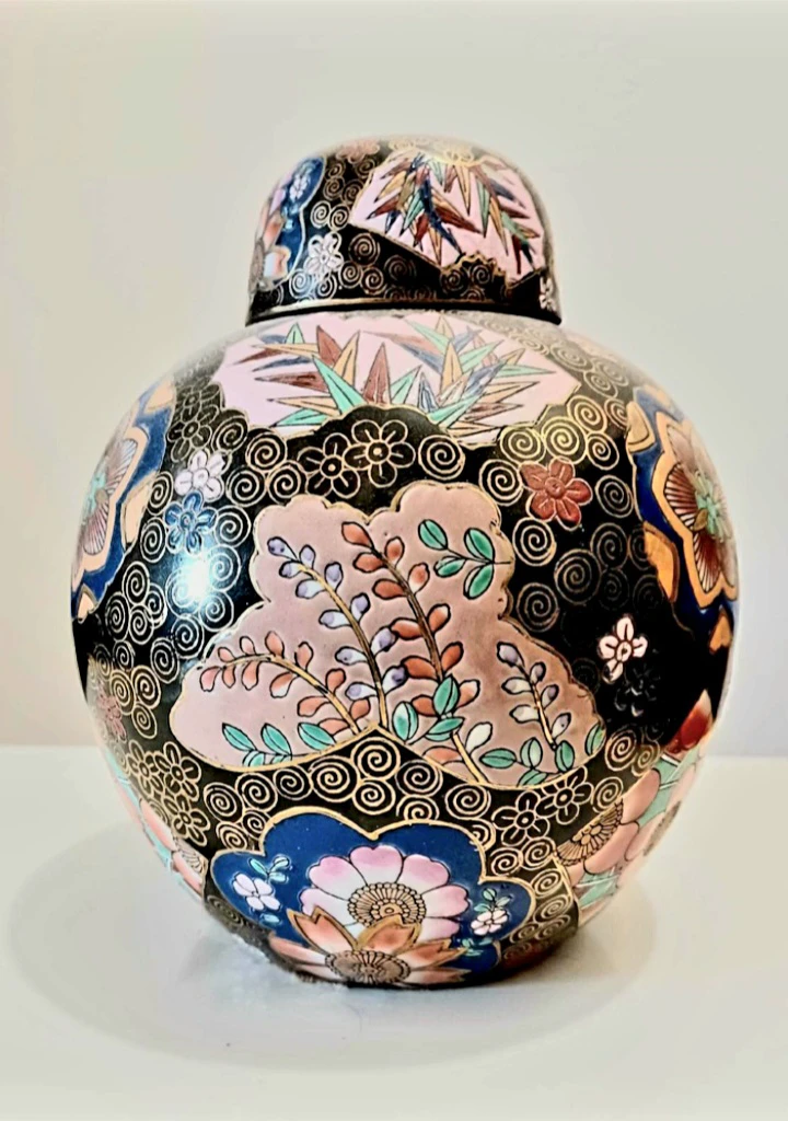 Chinoiserie Macau Famille Noire Ginger Jar - photo 3