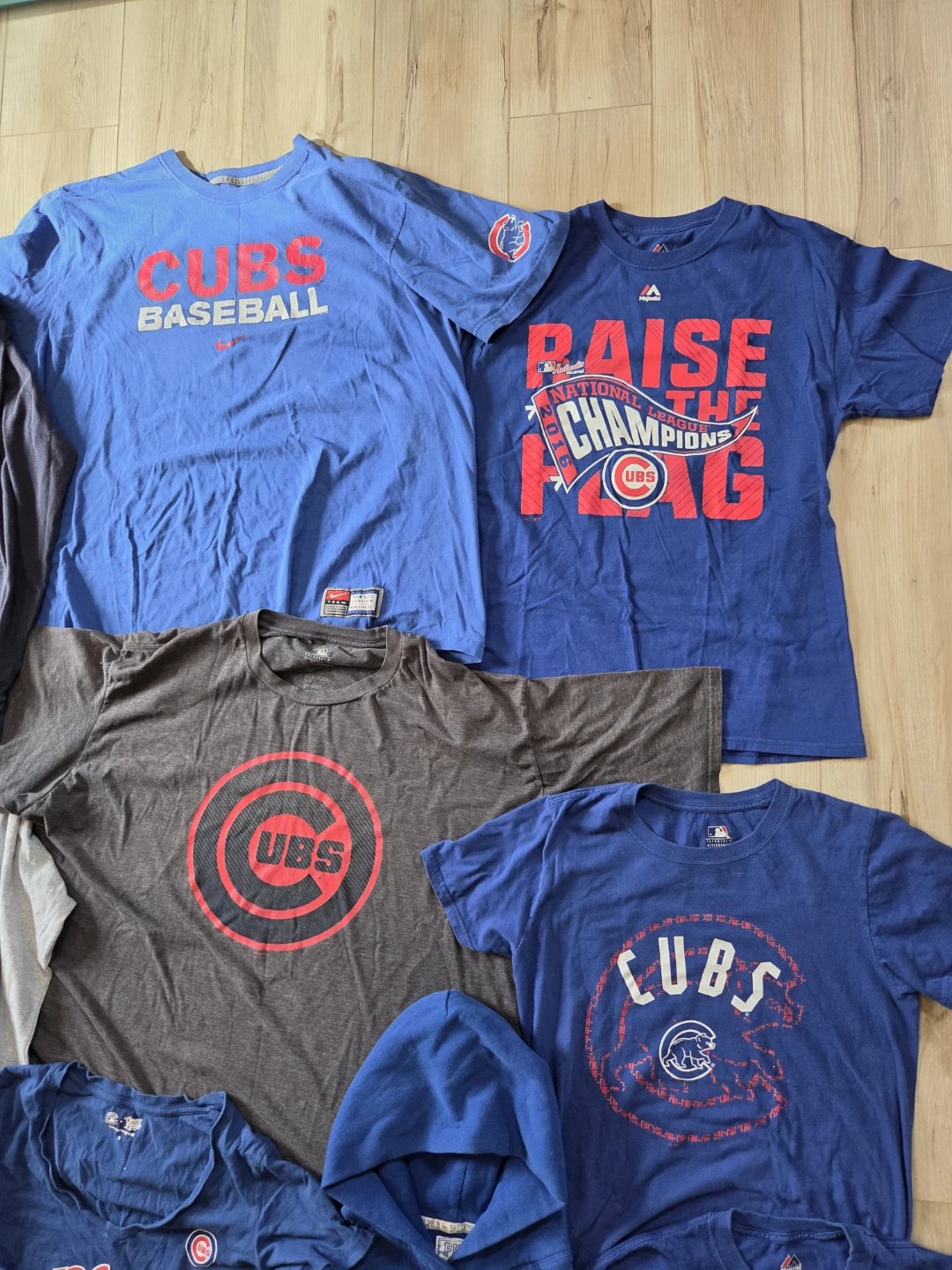 Chicago Cubs, Bears, & More Shirt Bundle - photo 3