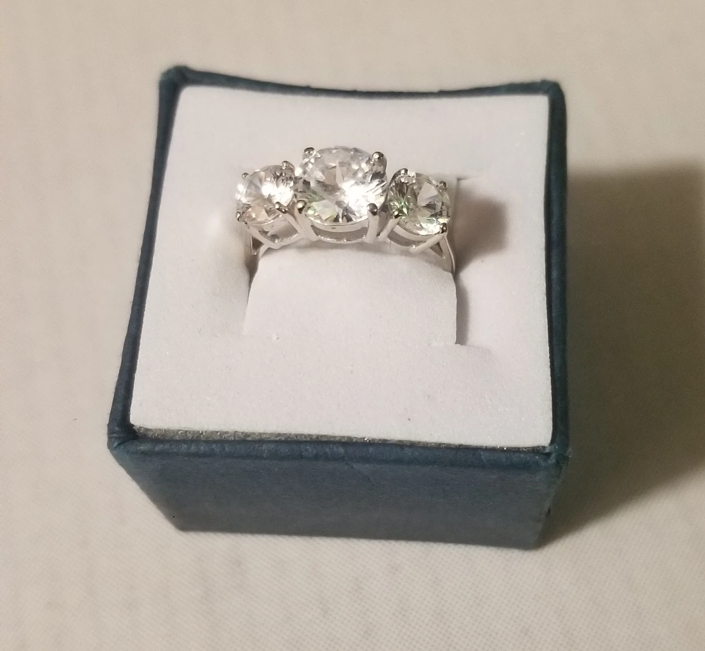 Like new 925 Sterling Silver W Ring With Zirconia - photo 3