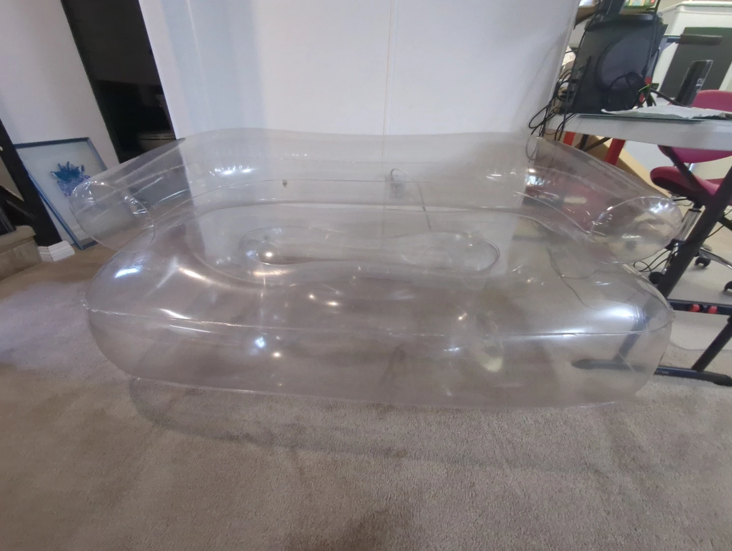 Blow up puncture proof air couch