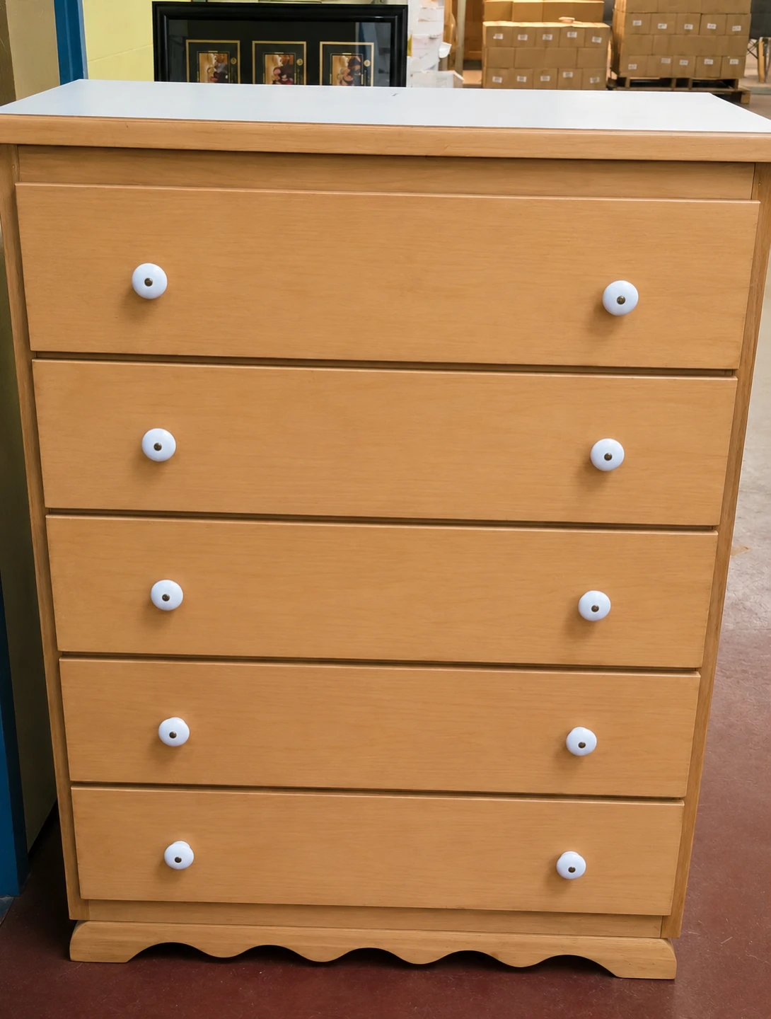 Wooden 5-Drawer Dresser