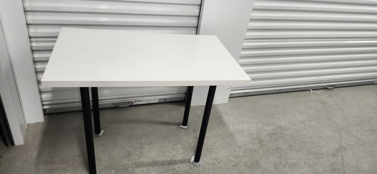 Ikea desk - photo 2