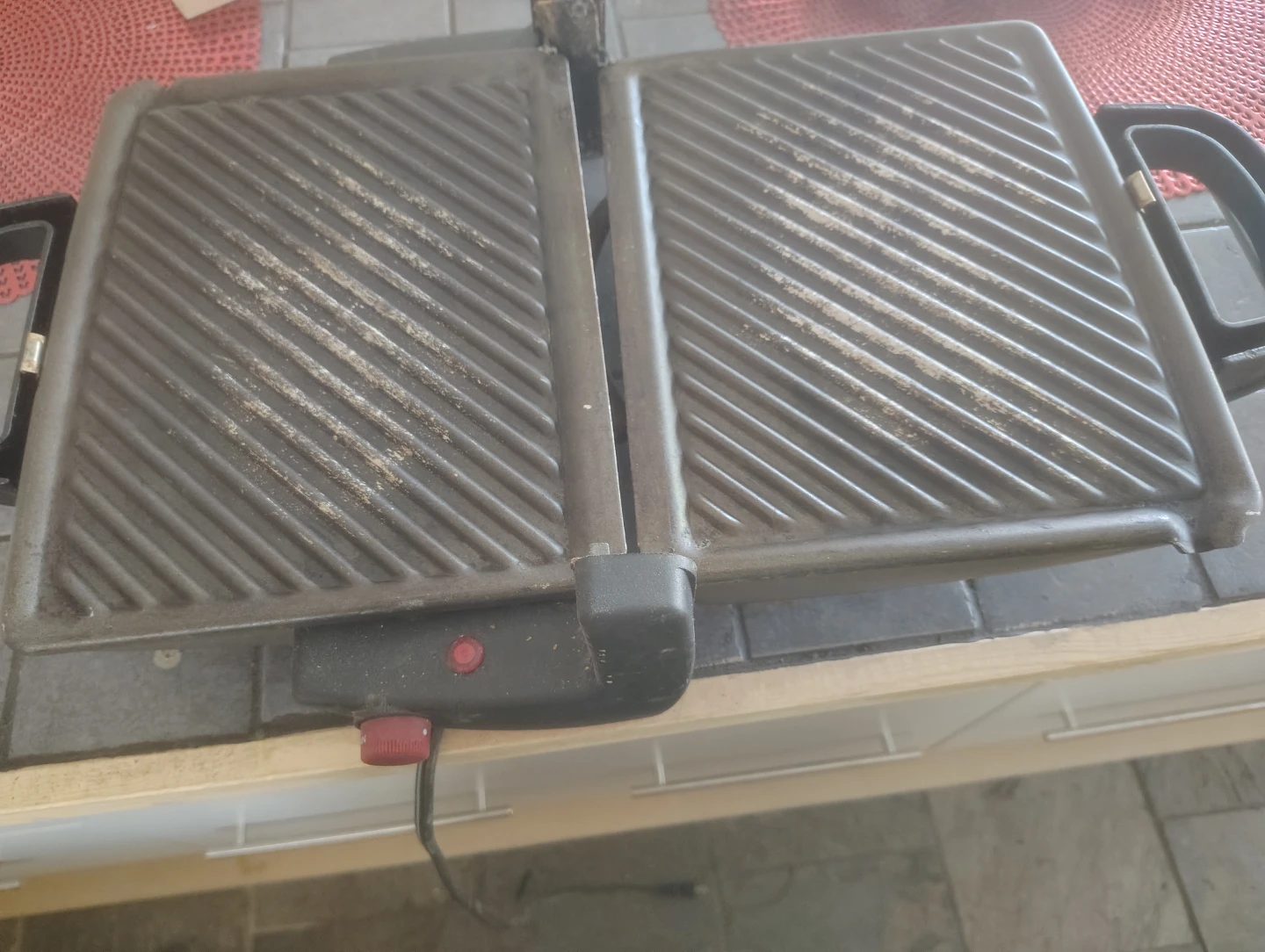DeLonghi Alfredo 3-in-1 Healthy Grill