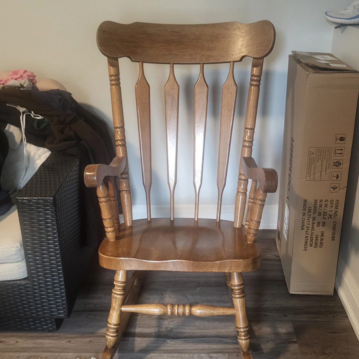 Wooden Rocking Chair CY9018 BR