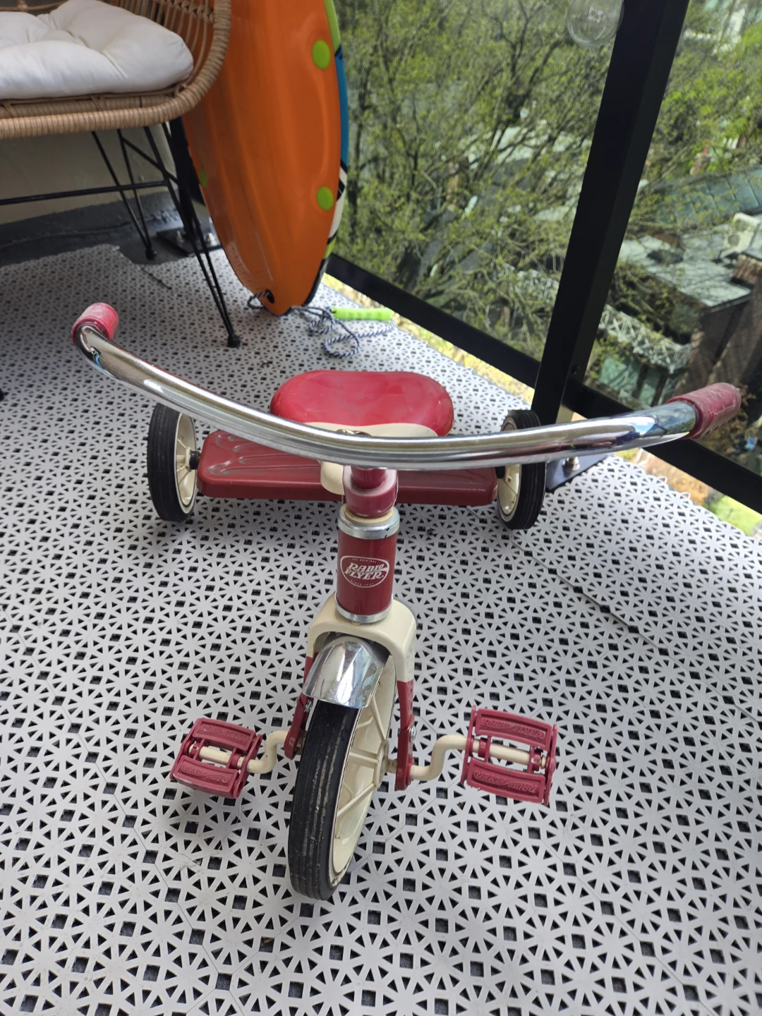 Radio Flyer Tricycle - photo 2