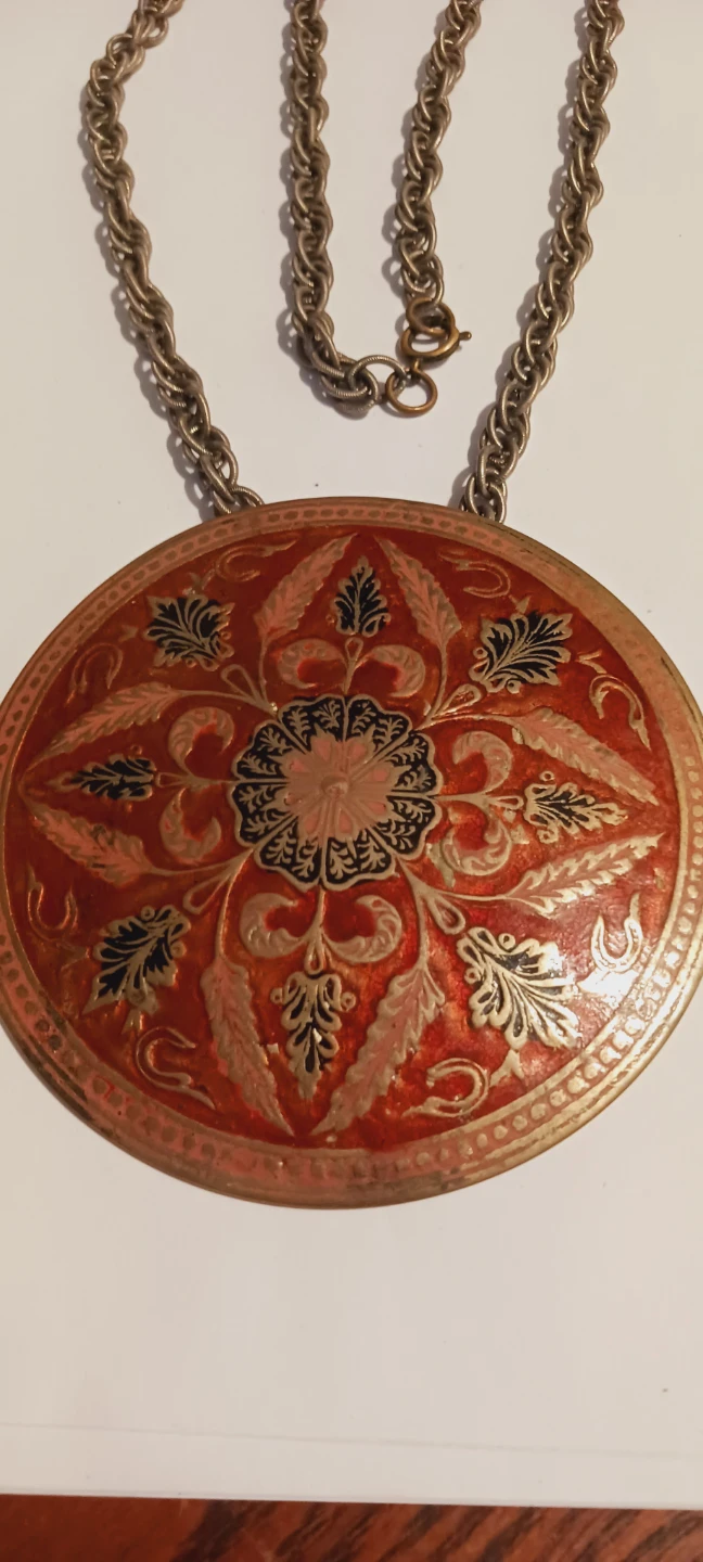 Vintage Red Enamel Pendant wuth thick chain Necklace - photo 4
