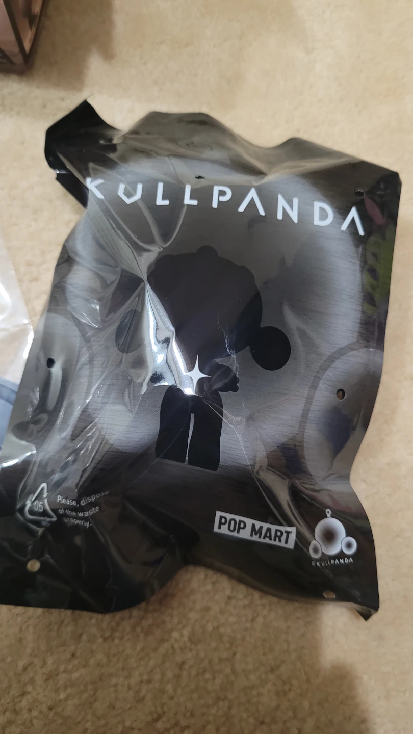 Pop Mart Skullpanda The Soar N 7/12 Collectible Figure - photo 3