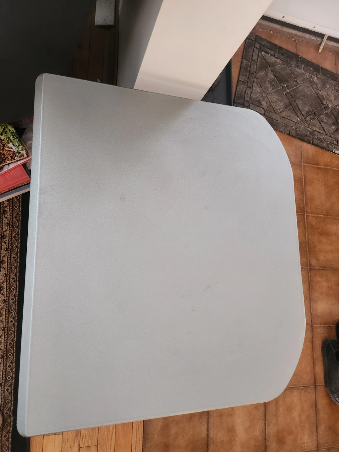 Free tv stand - photo 2