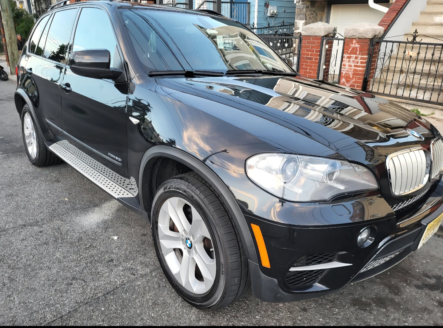 2013 BMW X5 v8 400 hp VERY CLEAN GOOD SHAPE