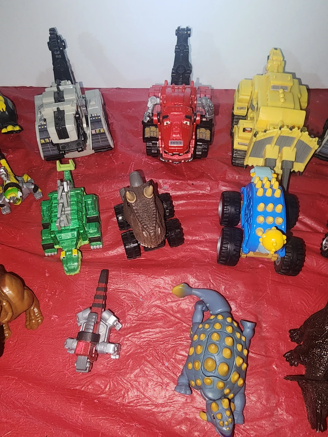 Lot of 12 Dinosaur and Construction Vehicle Toys - photo 4