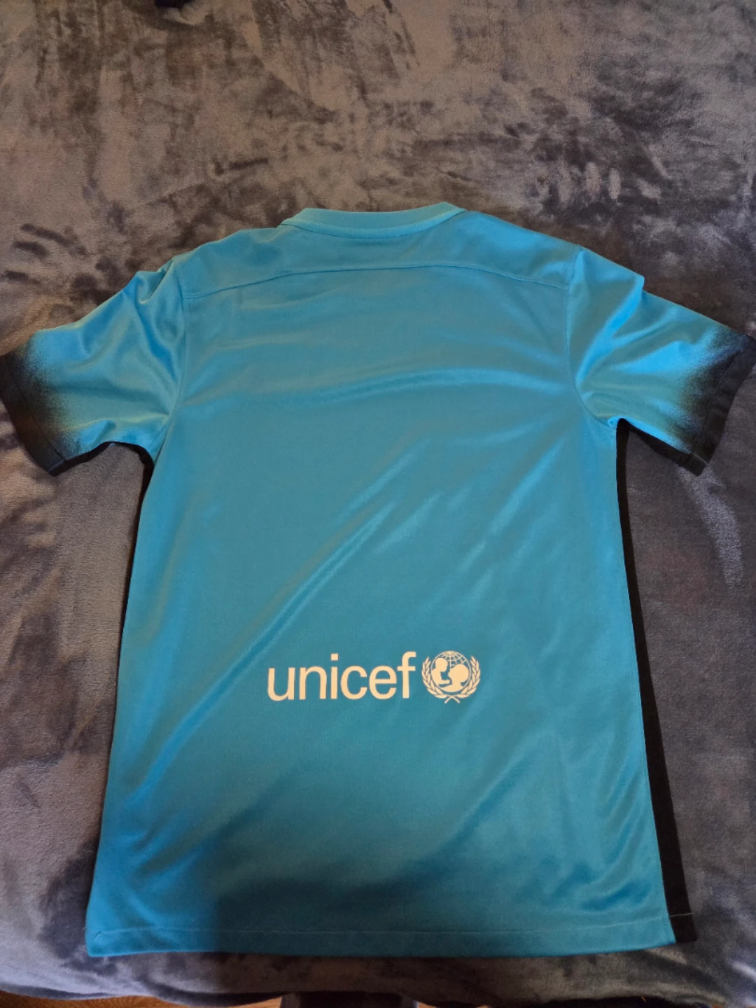 FC Barcelona Nike Soccer Jersey Men's Size M - photo 2