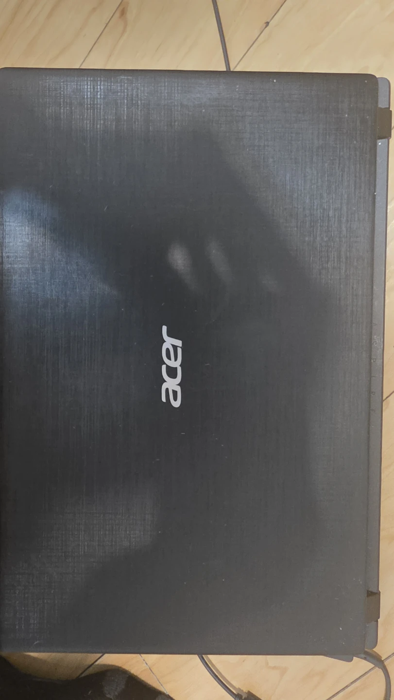 Acer Aspire 3 Laptop - photo 2