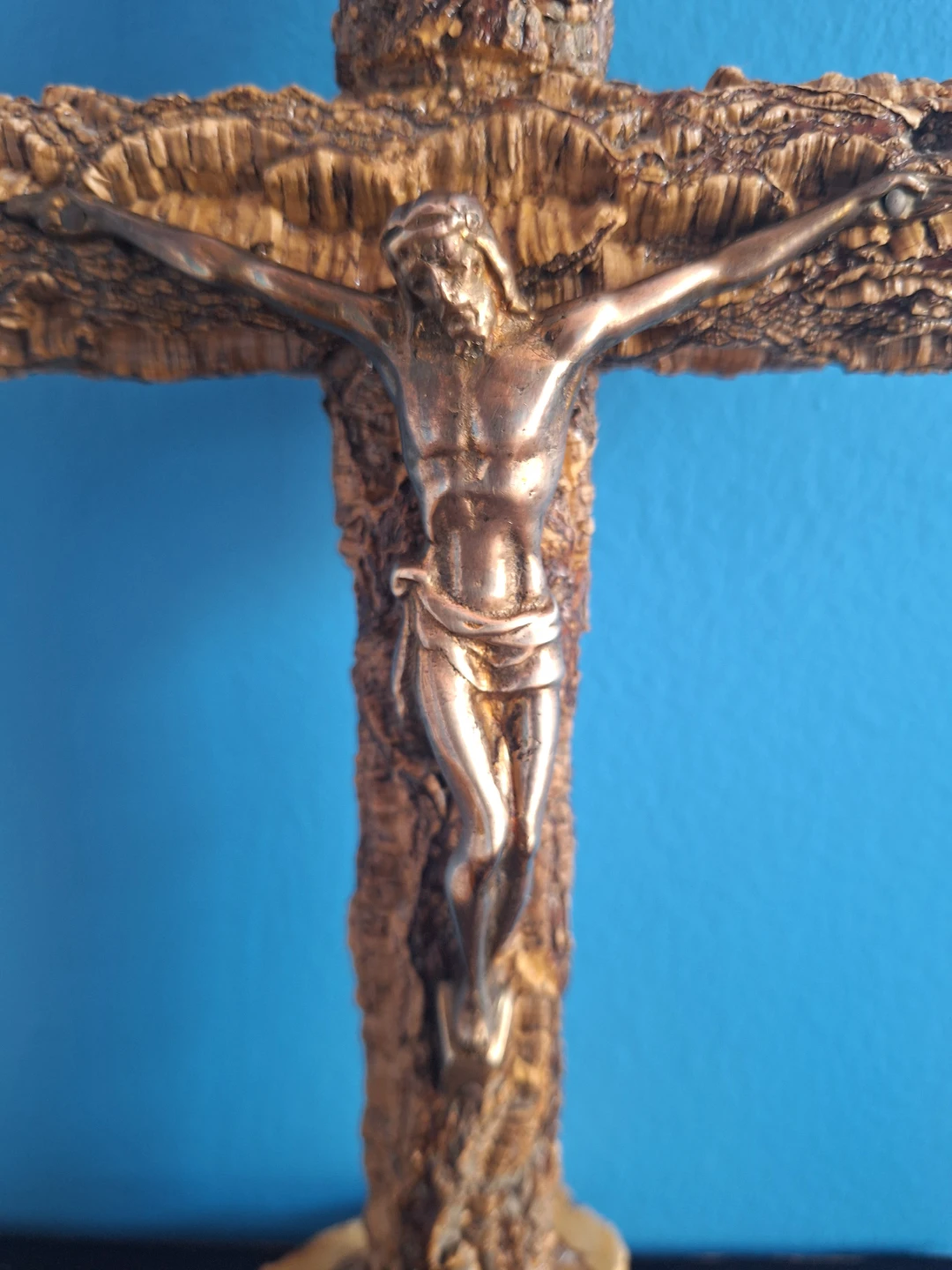 Vintage Tabletop Cork Bark Wood Cross Crucifix - photo 3