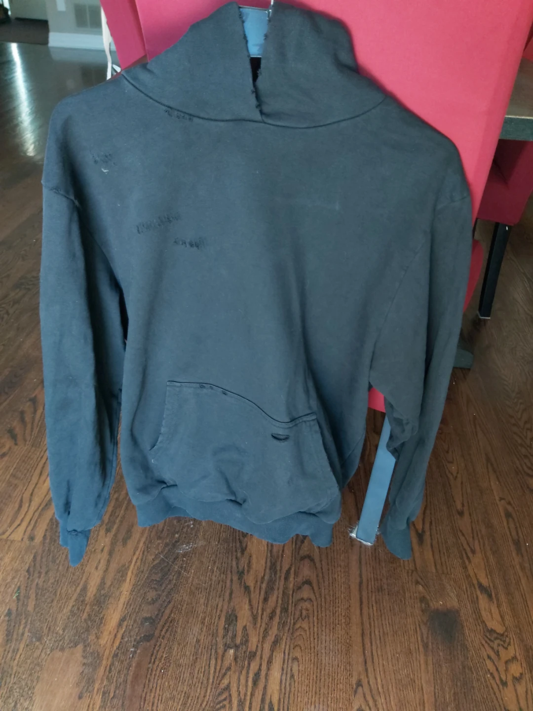 Tamed psychotic - Black Graphic Hoodie - photo 2
