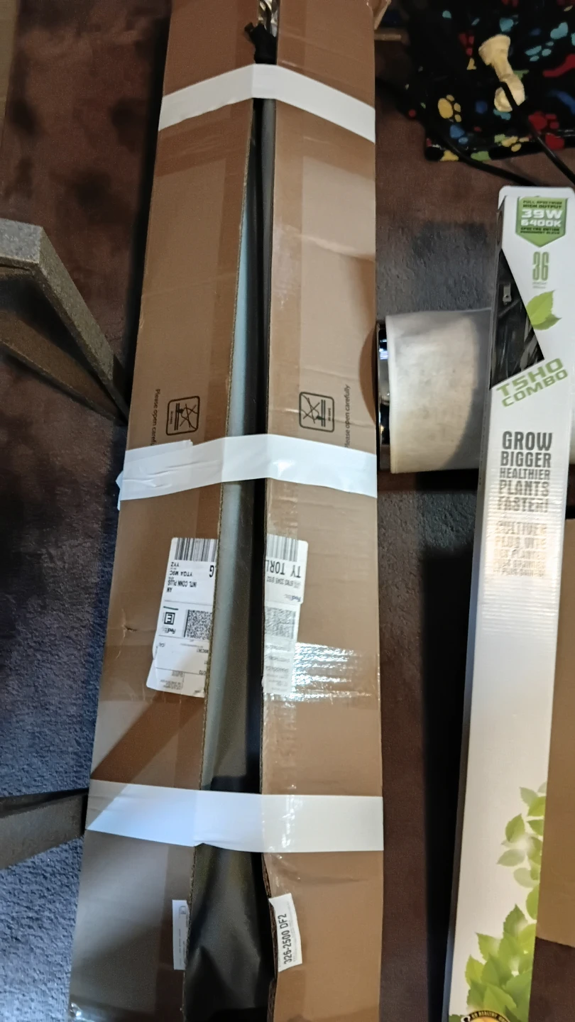 VIVOSUN Grow Tent 75" Across - photo 2