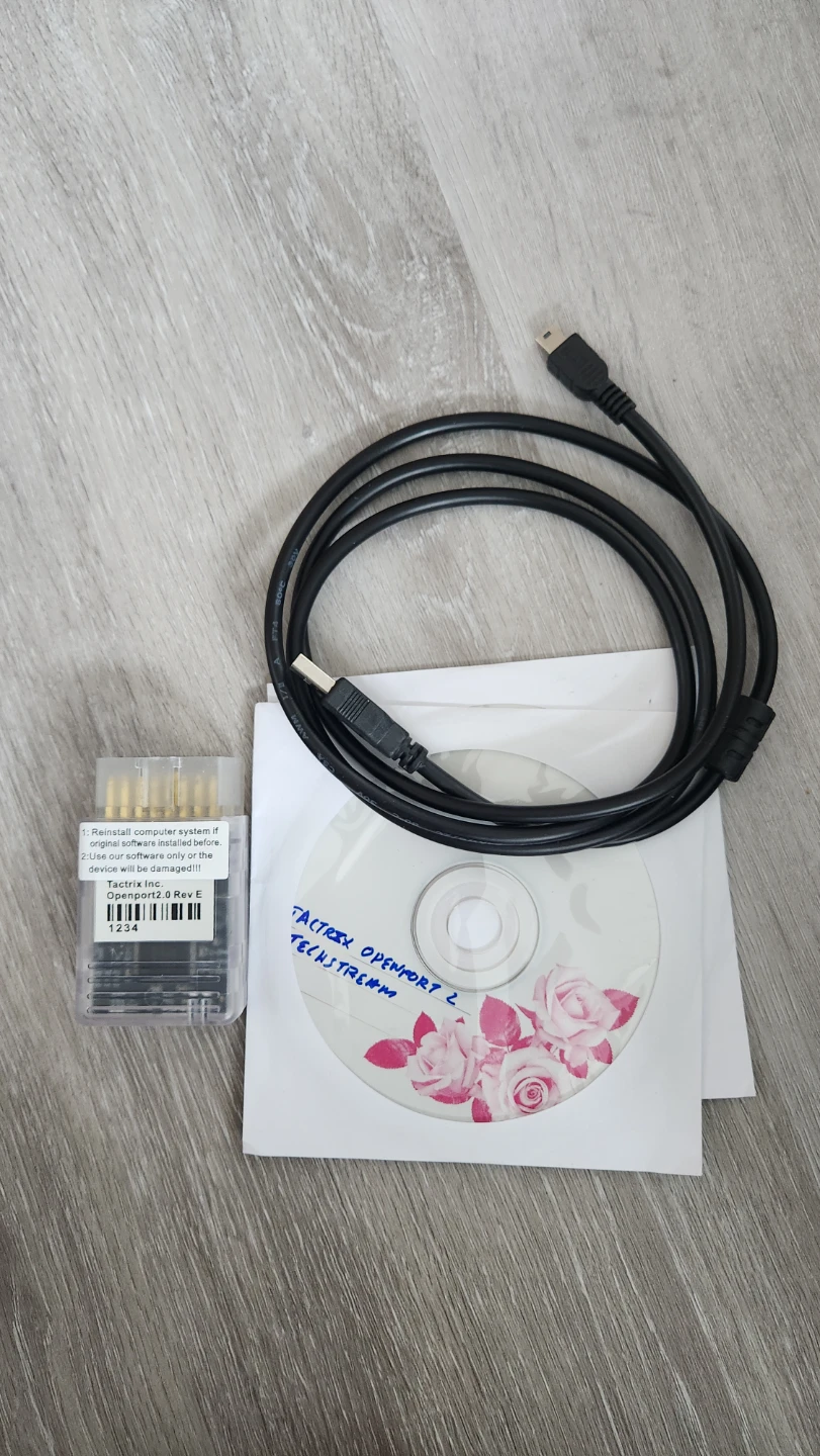 Tactrix Openport 2.0 Rev E with Techstream CD