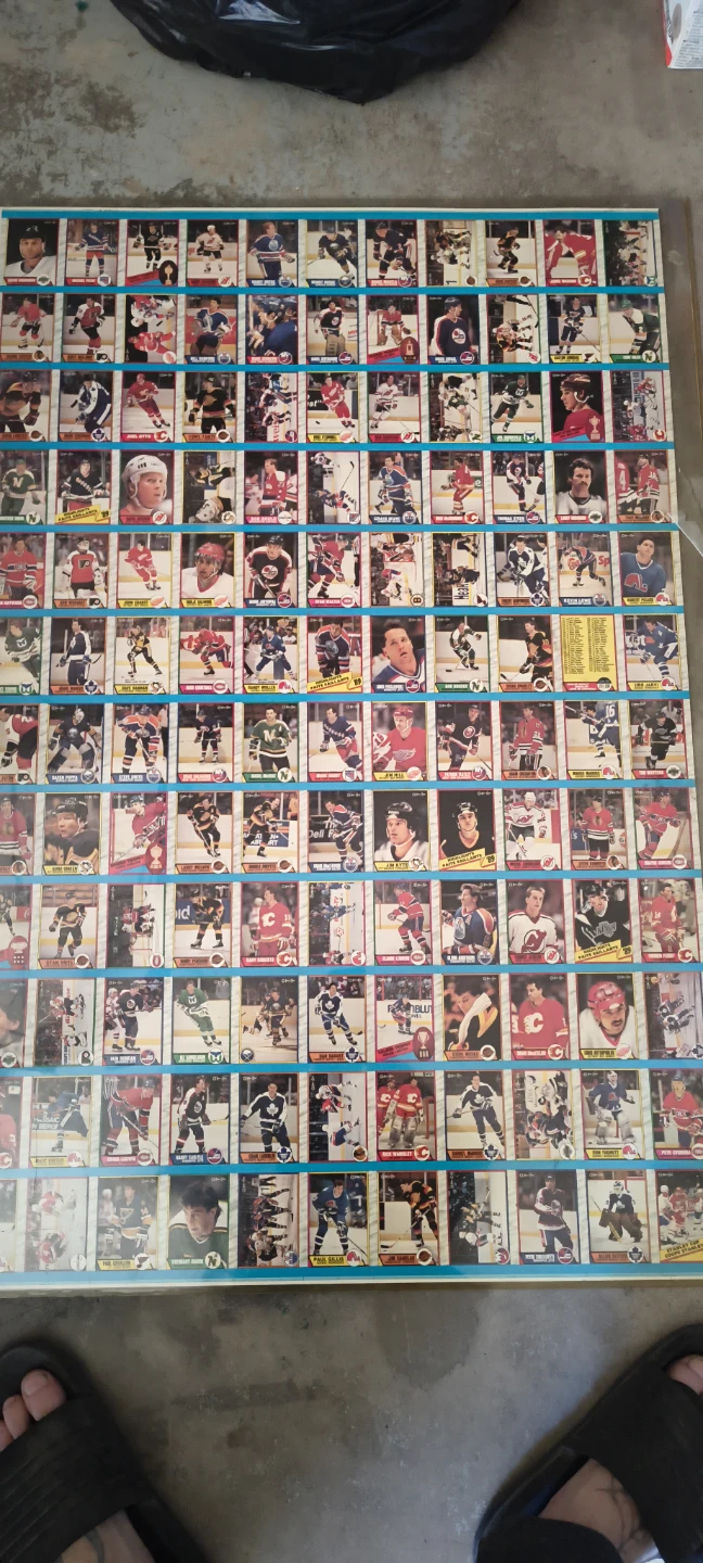Uncut hockey cards