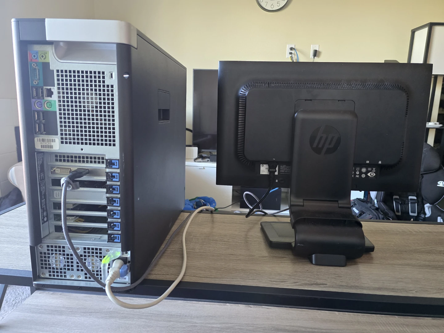 Dell Precision T3600 PC Desktops,20 inch monitor, mouse,keyboard - photo 3
