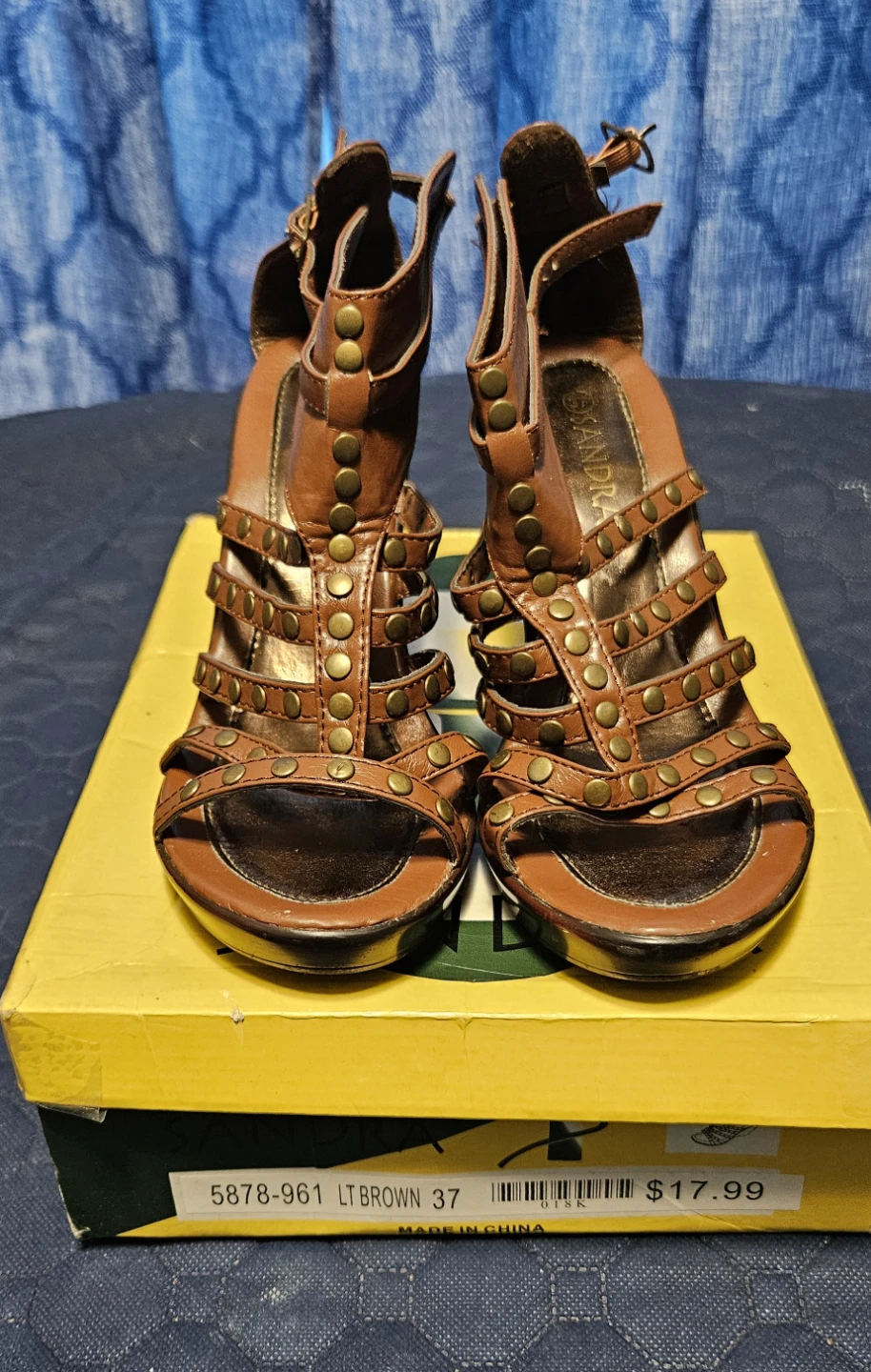 Sandra Women's Brown Wedge Sandals Size 37