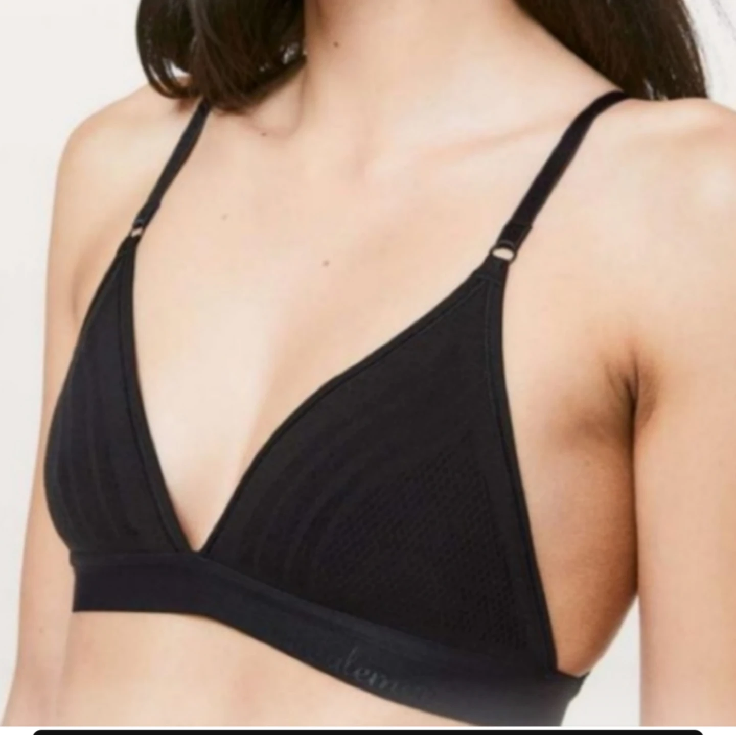 Sz 4 / S Lululemon Sports Bras Black, Size S