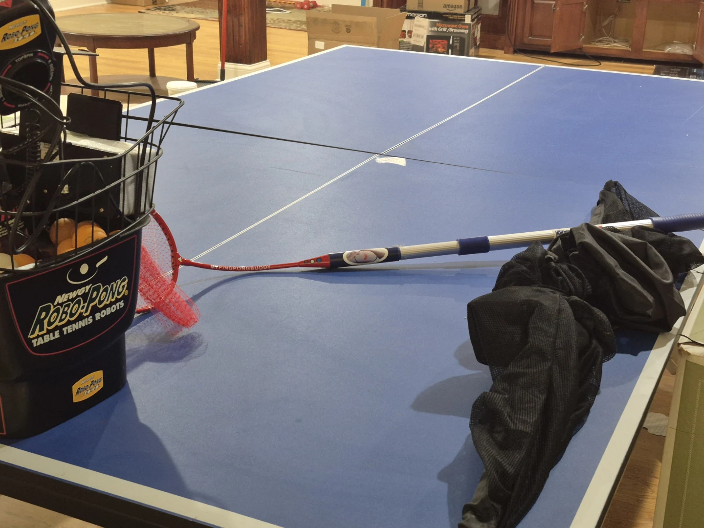 Ping pong board with robot ball collector and thrower - photo 5