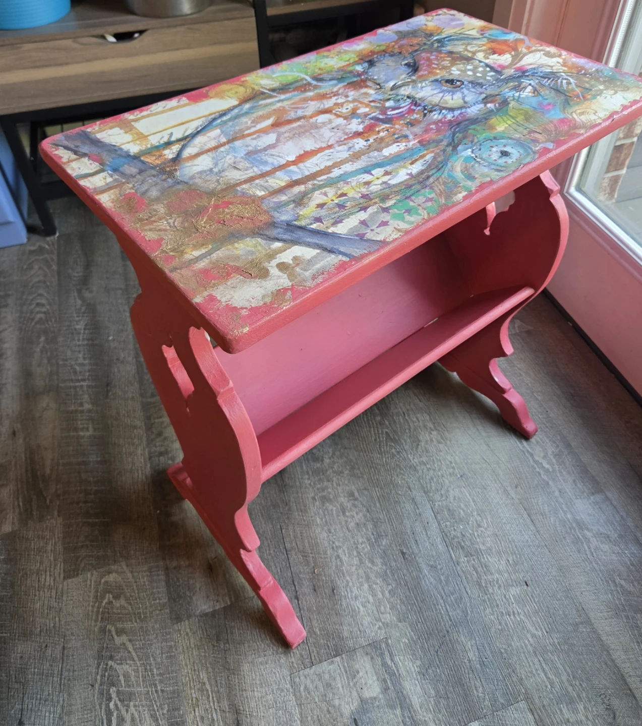 Artistic Owl Side Table
