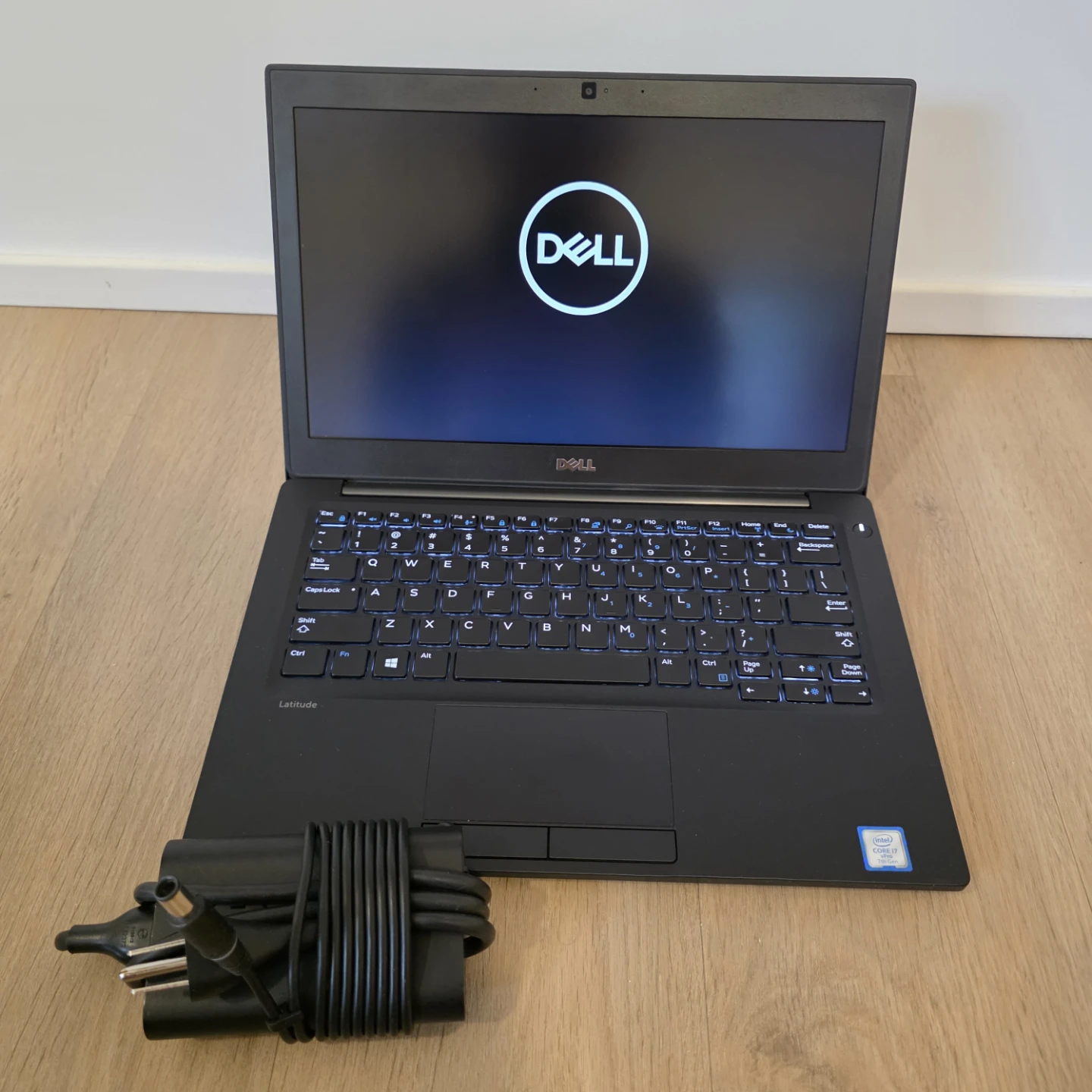Dell Latitude 7290 Laptop with Power Adapter - photo 3