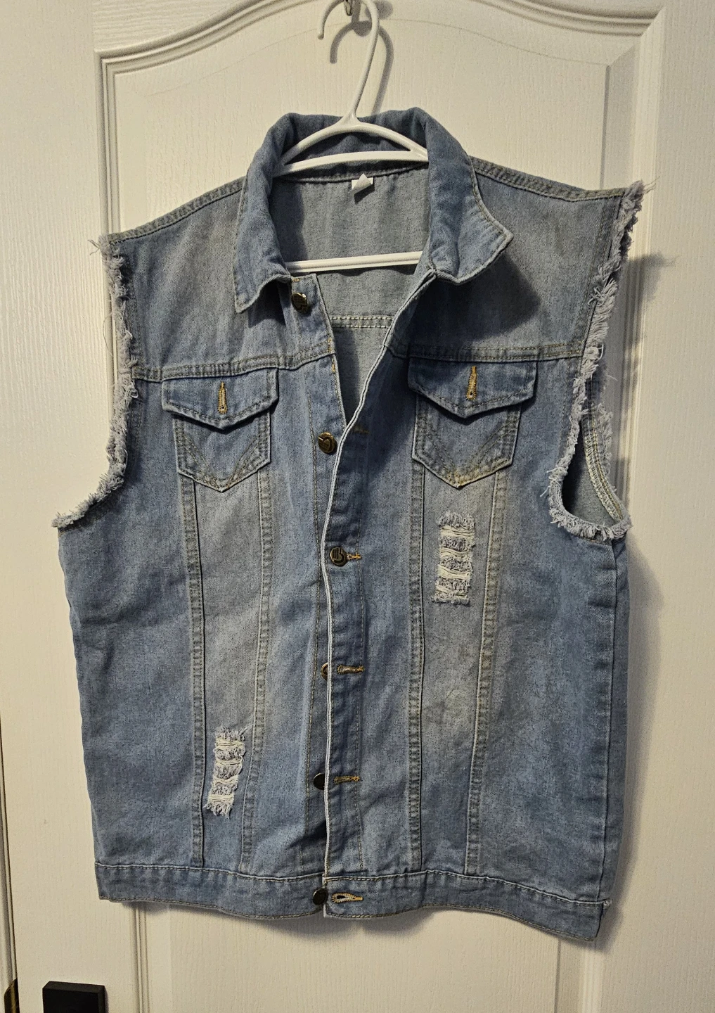 Men's Distressed Denim Vest - photo 2