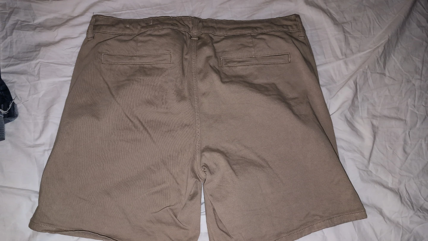 American eagle khaki shorts - size 16 - photo 4