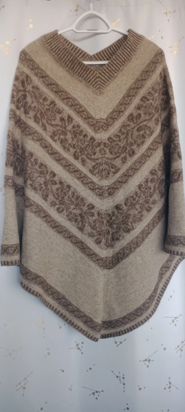 Women's Mongolian Wool Poncho