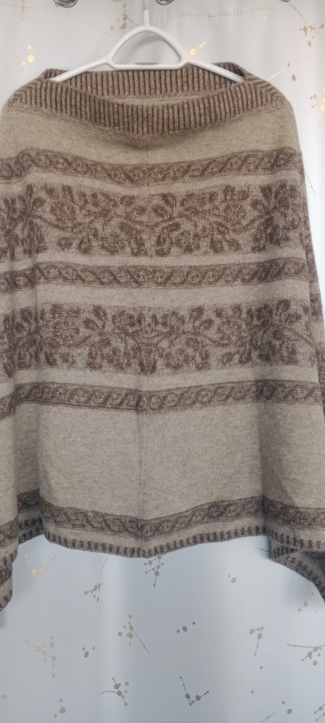 Women's Mongolian Wool Poncho - photo 3