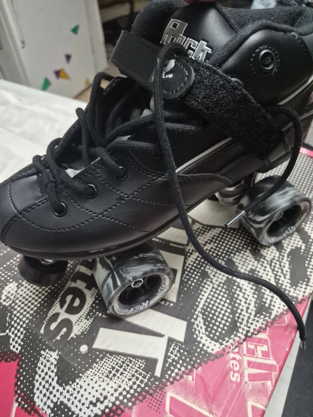Riedell Black Roller Skates with Wheels - photo 3