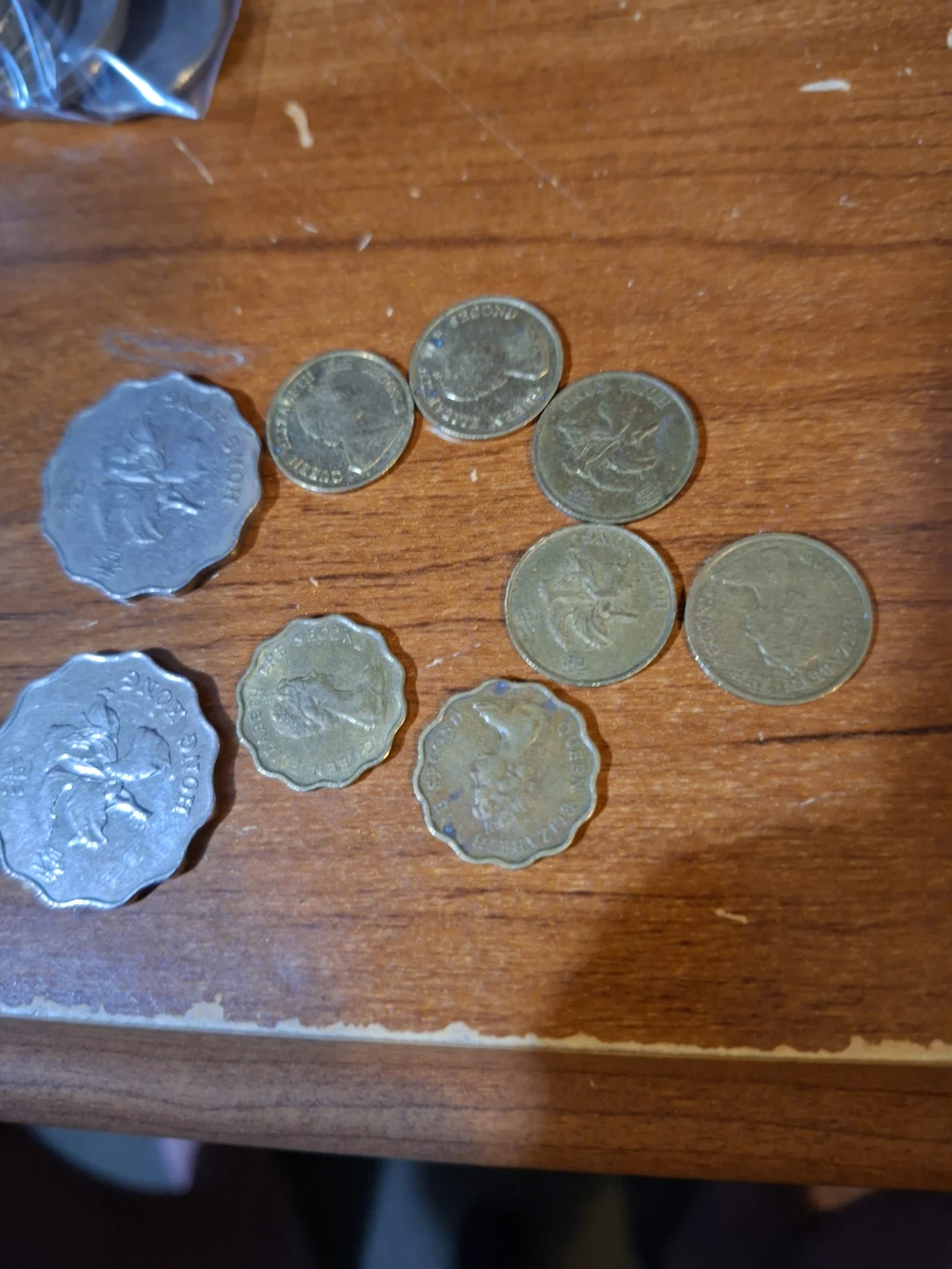 Hong Kong Coins - 2 Dollars, 10 Cents - photo 2