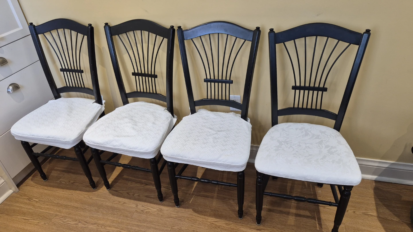 Set of 4 Black Dining Chairs with White Cushions - photo 2
