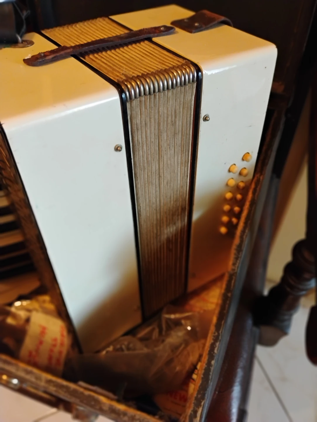 Vintage accordion - photo 2