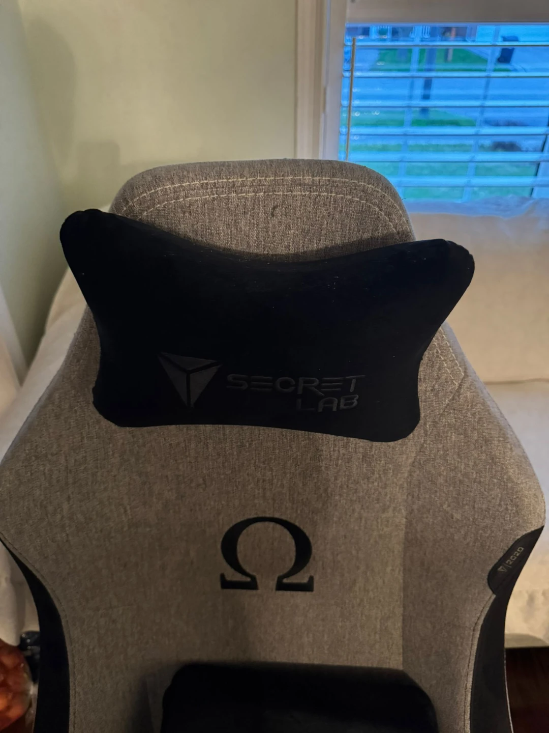 Secretlab Omega Series Gaming Chair - Grey Fabric small size - photo 3