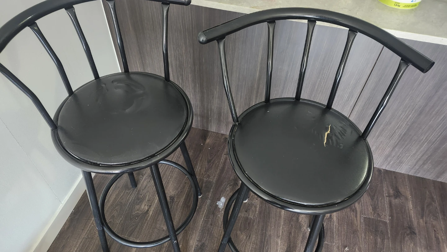 Set of 2 Black Bar Stools