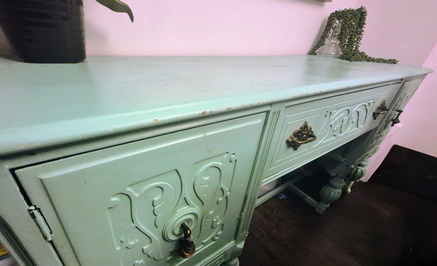 Mint Green Sideboard with Ornate Details - photo 3